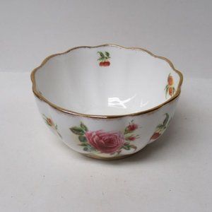 Royal Albert China HARVEST ROSE 4 5/8 Inch Petal Bowl, Gold Trim